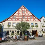 祖姆斯托申弗莱尔酒店 酒店